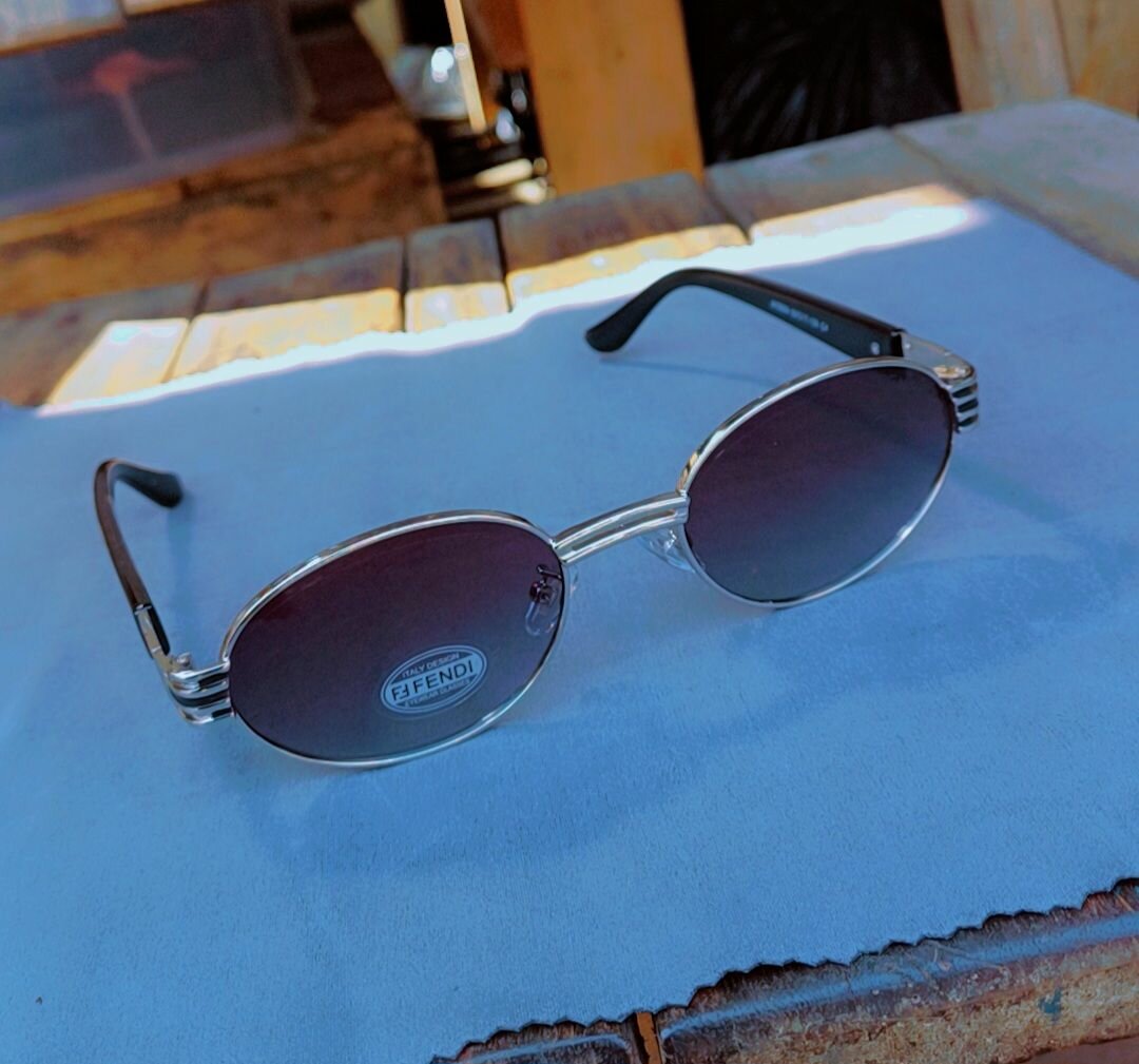 Lunettes de soleil élégantes