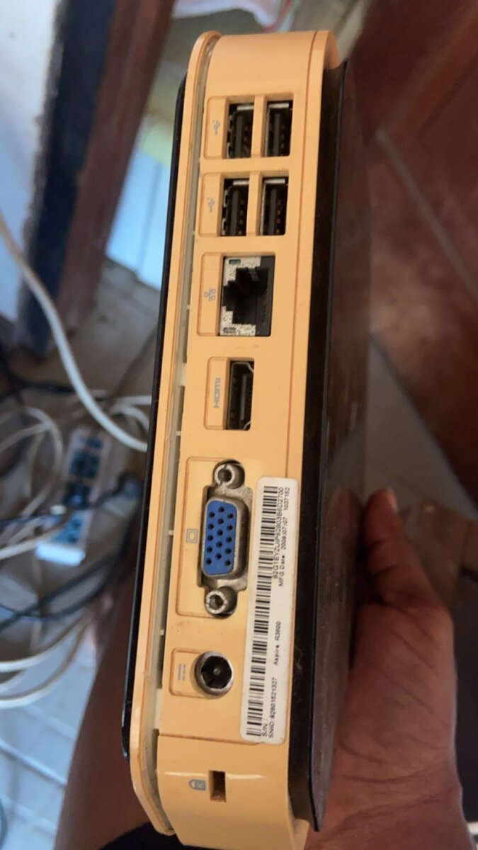Acer mini system unit