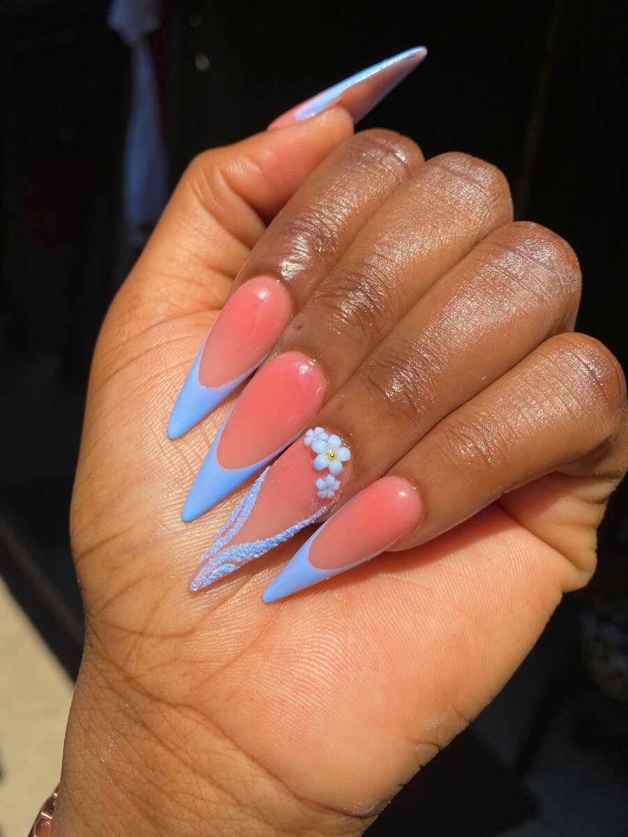 Nails by shadreck