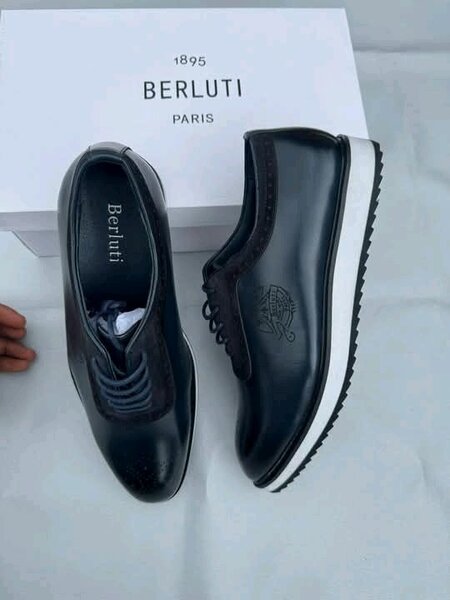 Chaussures homme Berluti élégantes