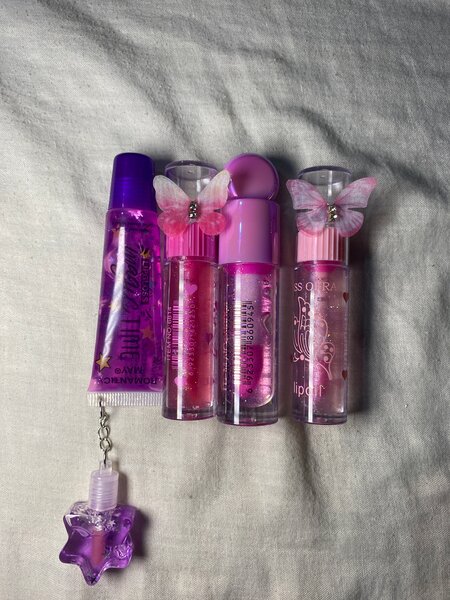 Ensemble de brillants à lèvres glamour