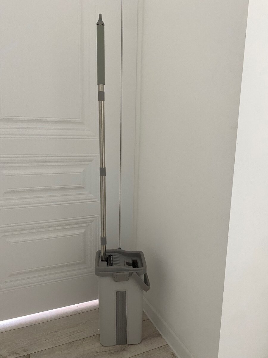 Швабра с отжимом и ведром