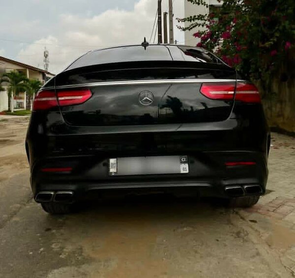 Mercedes SUV Luxe et Performant