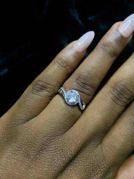 Bague élégante en argent