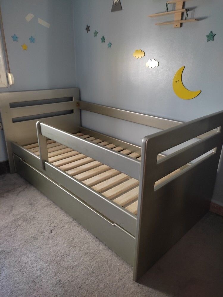 Lit enfant avec rangement