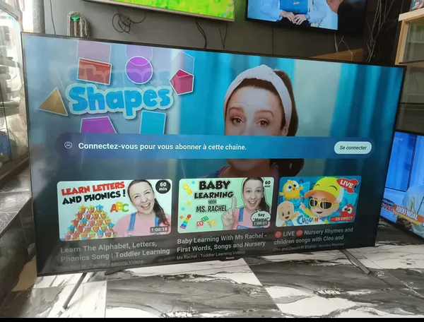 Télévision Smart 4K UHD