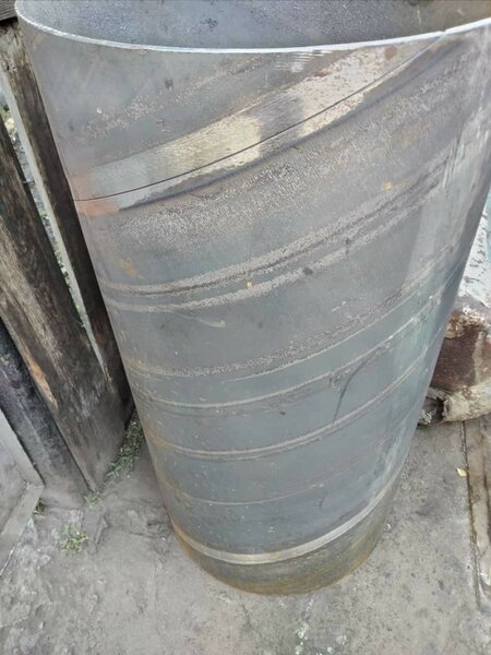 Железные бочки.