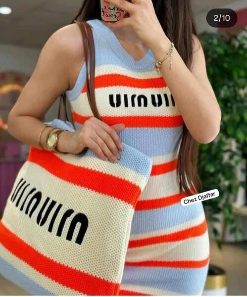 Robe rayée avec sac assorti