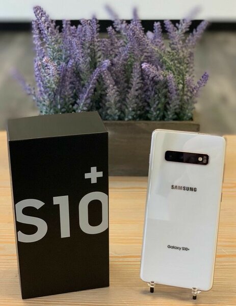 Samsung Galaxy S10+ Smartphone