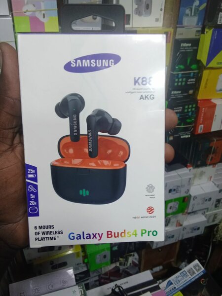 Samsung Galaxy Buds4 Pro