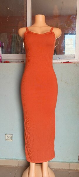 Robe longue moulante