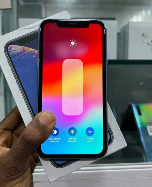 Smartphone Apple iPhone XR