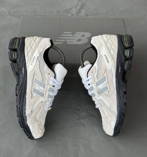 New Balance 1906D Sneakers