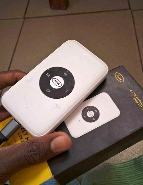 Routeur mobile 4G compact