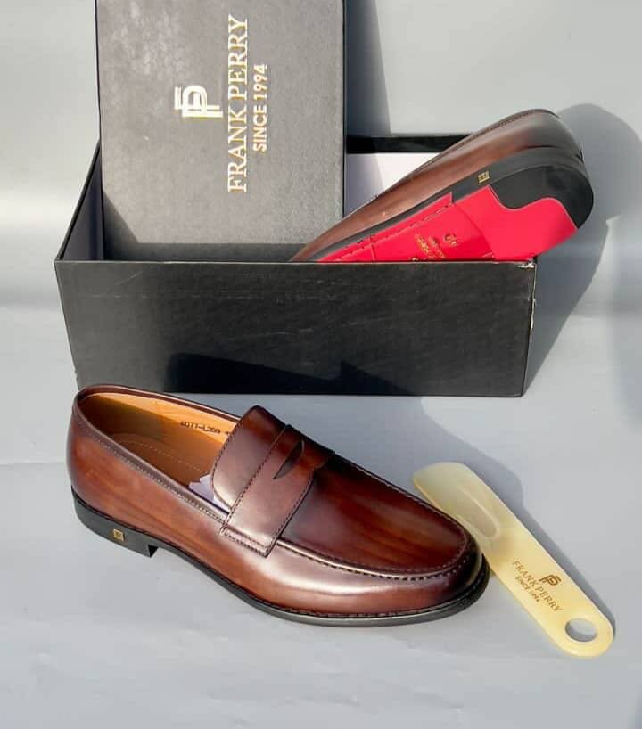 FRANK PERRY EXECUTIVE