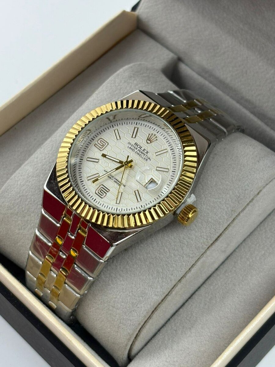 Montre élégante bicolore luxe