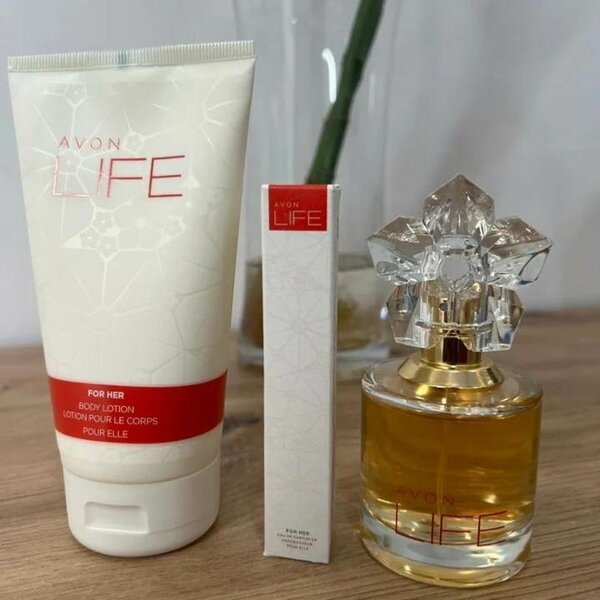 Avon Life for Her Gift Set