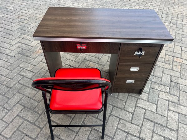 Study table and chair