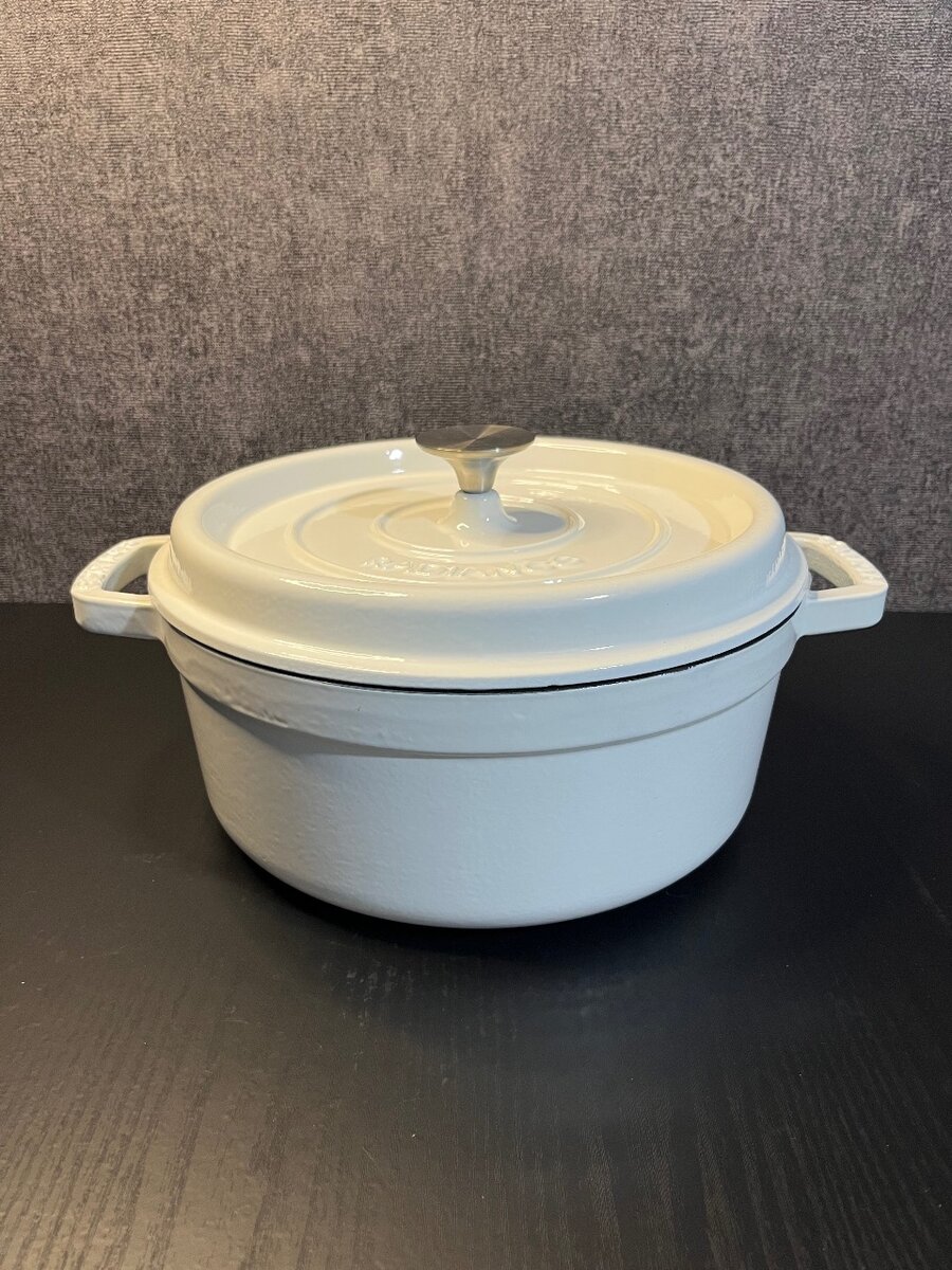 Казан из эмалированного чугуна