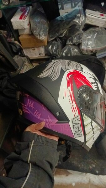 VgV helmet