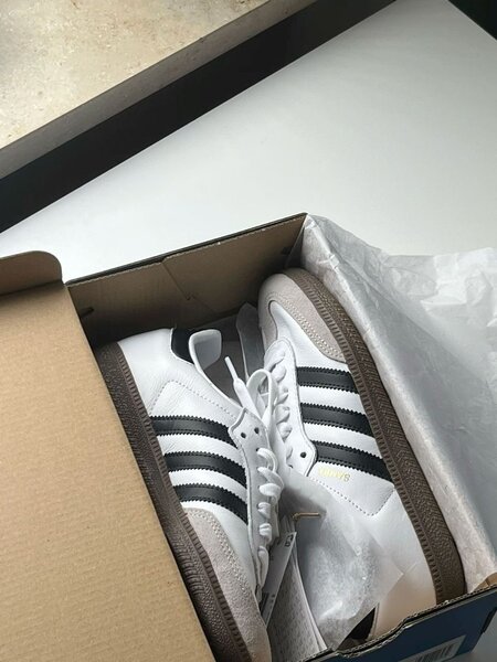 Chaussures Adidas Samba Classic