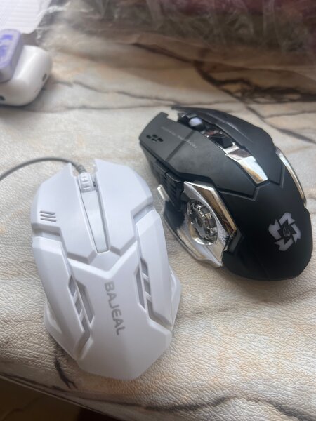 2 Souris gaming LED
