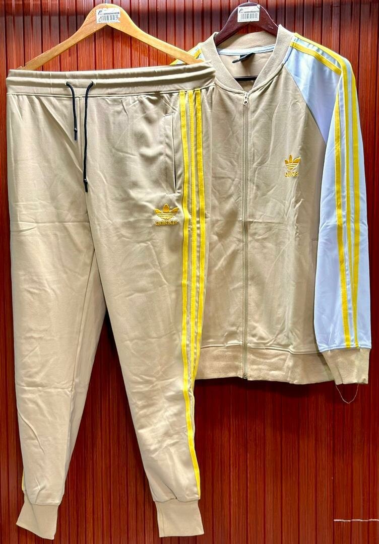 Ensemble de survêtement Adidas