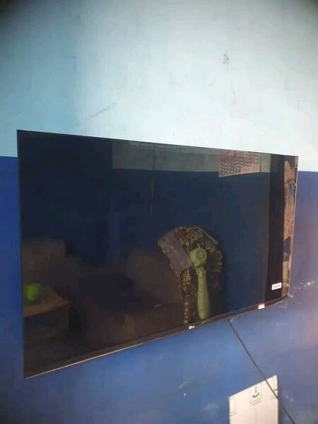 Smart TV 4K UHD 55 pouces