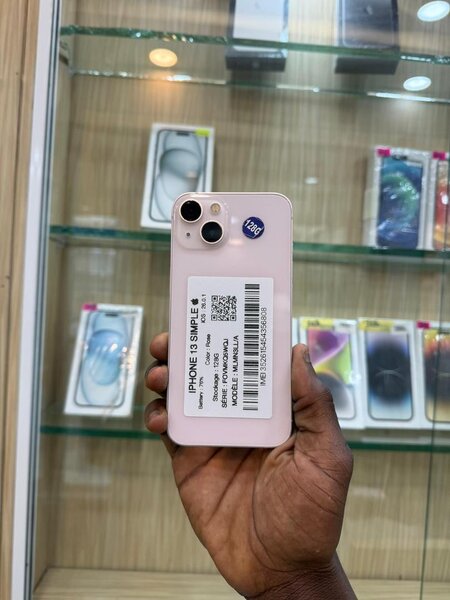 iPhone 13 Simple Épuré