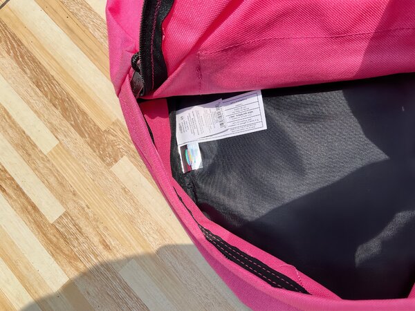 Sac à dos rose vif pratique