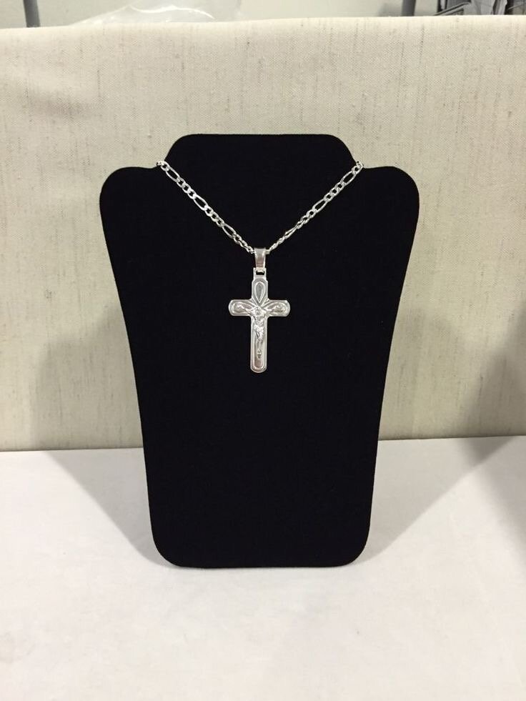 Collier croix argent élégant