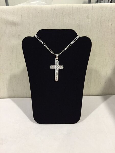 Collier croix argent élégant