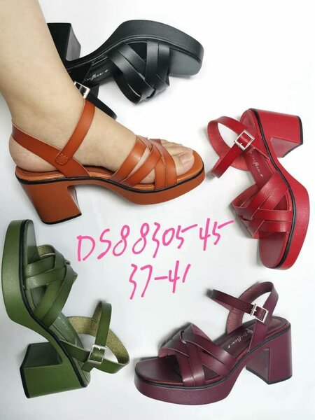 Chaussures fermées à talons