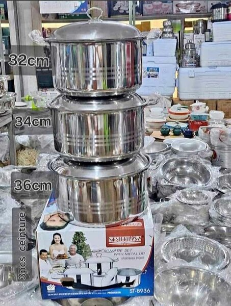 Ensemble de casseroles inox