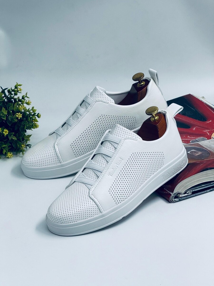 TIMBERLAND ALL WHITE