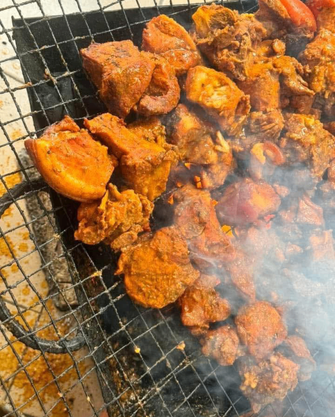 Porc Africain Braisé + Attieke