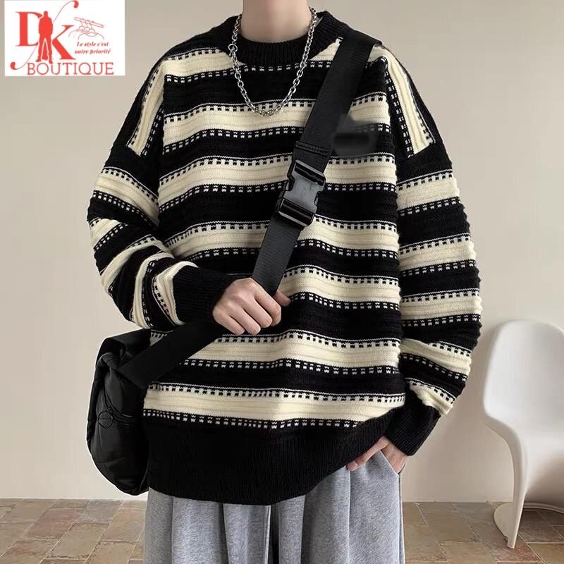 Pulls tricotés rayés modernes