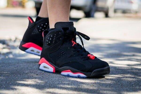 Nike Air Jordan VI Black/Infrared