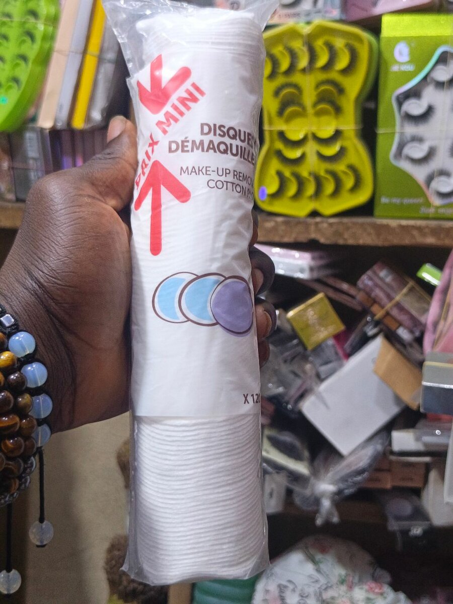 Make-Up Removal Cotton Pads