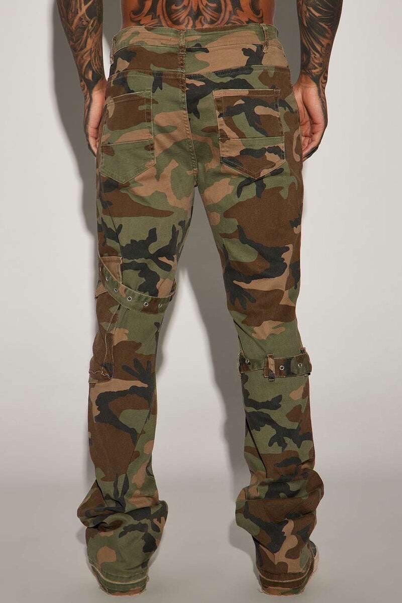 Skinny flared camouflaged jeans
