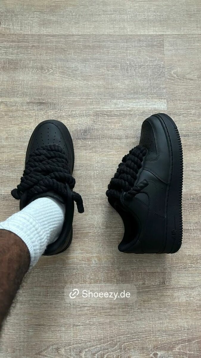 Sneakers modernes avec lacets