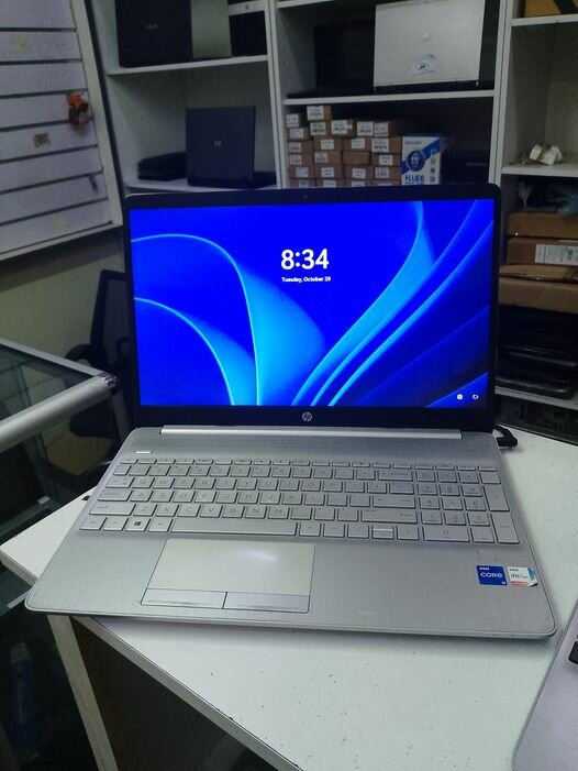 HP notebook G9 core i5 11th gen