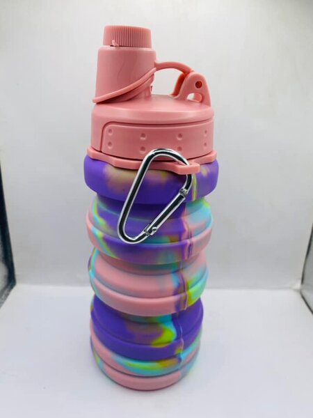 stretchable drinking bottle