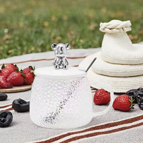 Tasses en verre à motifs avec couvercle