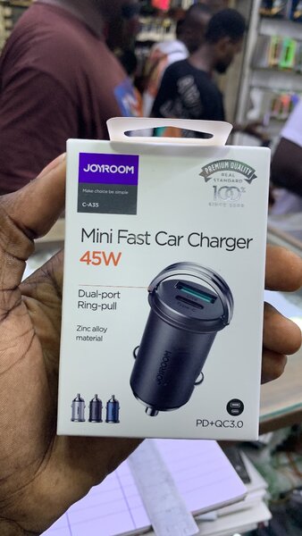 JR car charger 45w USB AND C