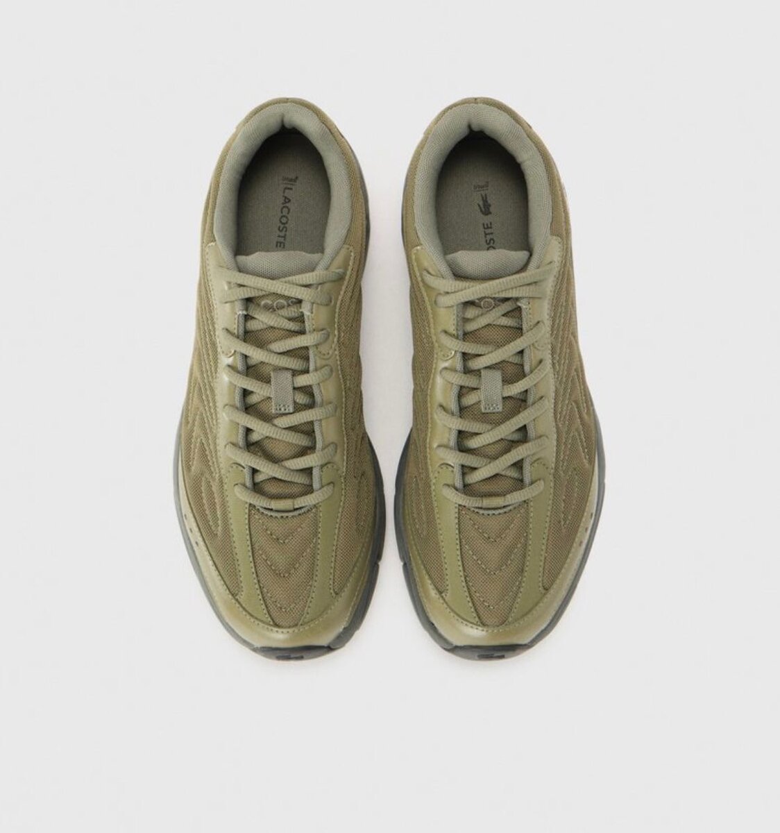 Baskets Lacoste style sportif