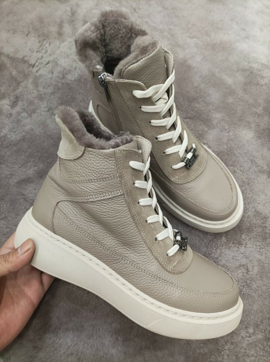 Натуральная кожа/Натуральный мех/Размеры 39.40/Турция