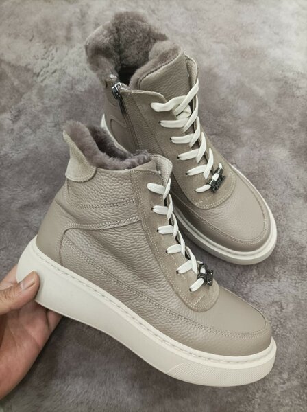 Натуральная кожа/Натуральный мех/Размеры 39.40/Турция