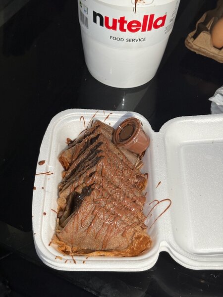 Crêpe au chocolat avec nutella