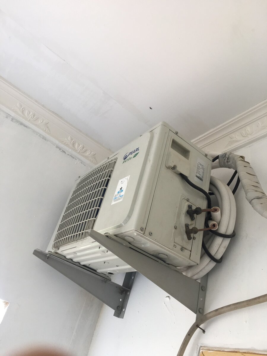 Pearl air condition..1.5hp.slightly used and very neat